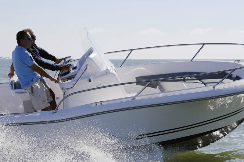 WHITE SHARK 210 CC ORIGIN - OPEN